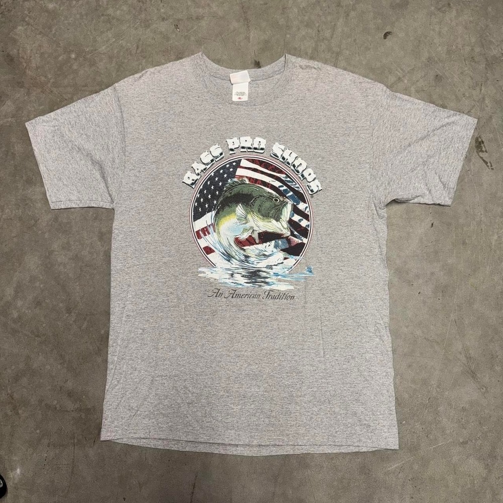 Vintage Bass Pro Shops Fishing An American Tradition Grey Shirt Size XL